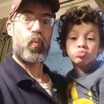 Hii, I'm a work at home 32 year old and I'm in the Keller area in Ft.  Worth. I enjoy music and hanging out with friends. I'm such a nerd cause  tend