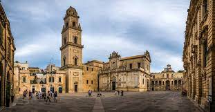 Come anticipato nel precedente comunicato clicca qui , si riportano di seguito le date programmate per il ritiro delle. Piazzas In Italy Piazza Del Duomo Lecce
