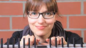 Forscher der Uni Duisburg-Essen erklären Laien den Phasenübergang