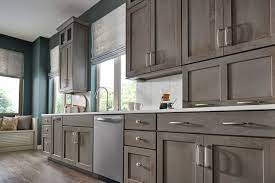 There's a kitchen cabinet hardware trend that we're loving nowadays — pulls that take up almost the entire width of a cabinet or drawer. Pin On Top Knobs Polished Nickel Finish