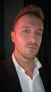 Heartbreakingly gorgeous song by Bonnie Raitt. I first heard it sung by  George Michael who I simply adore and now even Adele has performed a  beautiful version. I’m sure everyone has felt like this at ...