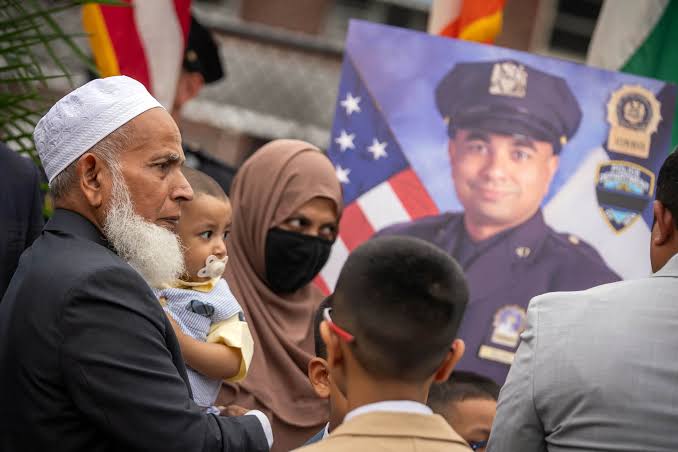 Det. Islam honored a year after Midtown mass shooting