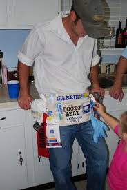 That game is called, dad knows best. Pin By Jamie Lynn On Party Ideas Daddy Baby Shower Baby Shower Dad Baby Shower Bbq