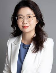 Ada Wang's Instagram, Twitter & Facebook