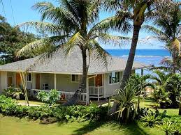 13 Homes That Will Make You Wish For A Permanent Beach House Hawaii Homes Dream Beach Houses Hawaiian Homes