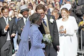 Ellie goulding and caspar jopling have shared intimate photos from inside their wedding reception. Love Me Like You Do Ellie Goulding Weds Art Dealer Caspar Jopling In Lavish Ceremony The National