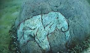 Researchers Find A Rock With A Carving Of A Mastodon At The Underwater Stonehenge Of Lake Michigan Ancient History Ancient History Of Earth