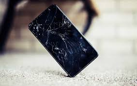 The fifth generation was released focused on providing even more resistance to drops, and it delivered with four times the strength as the previous version. Gorilla Glass 6 Vs Gorilla Glass 5 Das Sind Die Unterschiede