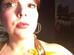 Champagne chills, red bikini thrills. 🍷