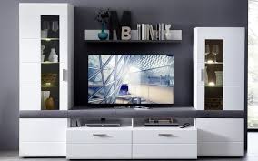 Mit ihrer überwiegend in weiß matt gehaltenen optik, die mit hirnholz nachbildung kombiniert ist, lässt sich die wohnwand mühelos in zahlreiche einrichtungsstile integrieren. Wohnwand Paris In Lack Laminat Weiss Matt Betonoxidfarbig Dunkel Online Bei Hardeck Kaufen