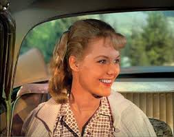 This is Linda Bennett who played in "Wally's Dream Girl." Wally was smitten  with her from afar. Then June invited her