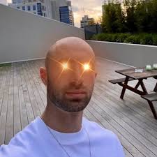 Aaron Gross (@aarongrossa)