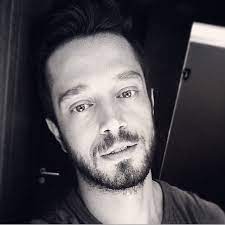 Ünlüler şarkıcı aktrisler kolsuz yelekler aşkım kırmızı. 170 Murat Boz Ideen Kleine Madchen Tattoos Mannliche Tattoo Armel Full Arm Sleeve Tattoo