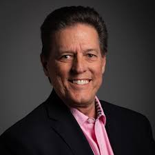 Alan Plott's Instagram, Twitter & Facebook