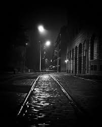 Amazing Bw Street Photo Black And White City City Photography Street Photography