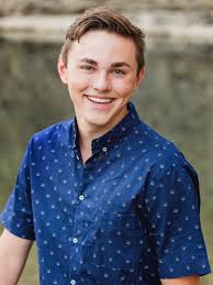 Great Falls High School 2017-2018 scholarship winners