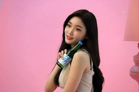 Nayeon Bias Wrecker Kim Kpop Girls Singer