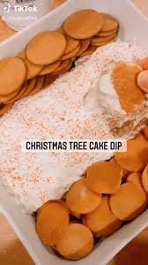 One christmas tree cake contains just 190 calories, so it's basically a diet food. Here S How To Make The Little Debbie Christmas Tree Cake Dip Everyone S Talking About