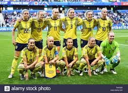 Sehr erfreulich auch bundestrainer joachim löw hat die jüngsten meldungen über fortschritte bei der entwicklung. Spieler Der Startaufstellung Der Nationalen Schwedischen Frauen Fussball Team Fur Fotos Posieren Vor Im Wettbewerb Gegen Die Deutsche Fussball Nationalmannschaft Der Vereinigten Staaten In Der Dritten Runde Der Gruppe F Entsprechen Wahrend Die Fifa