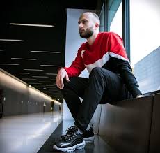 Shop supreme jordan hoodies and sweatshirts designed and sold by artists for men, women, and everyone. Schwarz Weisser Nike Air Max 95 Premium Overbranded Black White In Hochwertigem Leder Upper Der 95er Air Max Kommt Hier In Einer Premiu