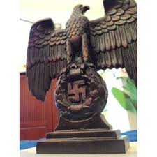 The symbol of a proud nation, the majestic mountain eagle garden statue stands for strength and patriotism. German Ww2 Eagle Statue Base Nuremberg For Sale In Kearny Nj 5miles Buy And Sell