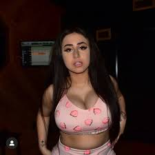 Jessy Taylor - Free pics, galleries & more at Babepedia