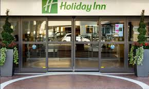You can drive to heathrow airport (lhr) in 40 minutes. London Holiday Inn Bloomsbury Oxford Medical Training
