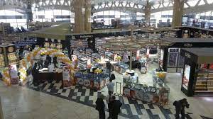 See full list on ar.wikipedia.org Ù…Ø·Ø§Ø± Ø§Ù„Ù…Ù„Ùƒ Ø®Ø§Ù„Ø¯ Ø¨Ø§Ù„Ø±ÙŠØ§Ø¶ ÙŠØ¹Ù„Ù† Ø¥ØºÙ„Ø§Ù‚ Ø§Ù„Ø³ÙˆÙ‚ Ø§Ù„Ø­Ø±Ø© ØµØ­ÙŠÙØ© Ø§Ù„Ø¯ÙŠØ§Ø± Ø§Ù„Ø¥Ù„ÙƒØªØ±ÙˆÙ†ÙŠØ©