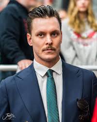 Carolina Thunderbirds host the Baton Rouge Zydeco. #carolinatbirds  #carolinathunderbirds #winstonsalem #notinourhouse @hitclubhockeysupply  @carolinatbirds #FPHL #hockeylife #hockeyplayers #icehockey #hockey @FPHL  @gusford95 @guy__93 @borisbabik ...