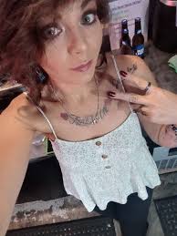 It's FRIDAY!!!!! Start your Friday off with some food and fun. We have the  delicious Fly Dragon food truck arriving at 4😋 And at 8 you can start  singing away with the