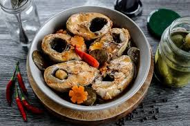 Spanish Style Sardines Spanish Style Sardines Is A Different Variant Of Cooking Sardines Where Fish Is Pressure Cooked In O Seafood Recipes Lent Recipes Food