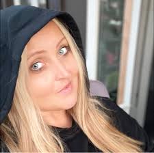 Kim Virginia Hartung rechnete jetzt im Netz erneut mit ihrem Ex-Freund Mike  Heiter ab 🤯😱