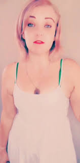 Surfing Fun: Ride the Waves in Your Imagination