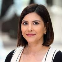 Genevieve Gale's Instagram, Twitter & Facebook