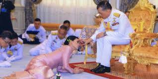 Pada 21 juni 2019 telah tuduhan bahwa banyak orang indonesia yang pintar kabur ke luar negeri adalah benar. Lika Liku Kehidupan Pribadi Raja Baru Thailand Yang Tidak Diungkap Ke Publik Merdeka Com