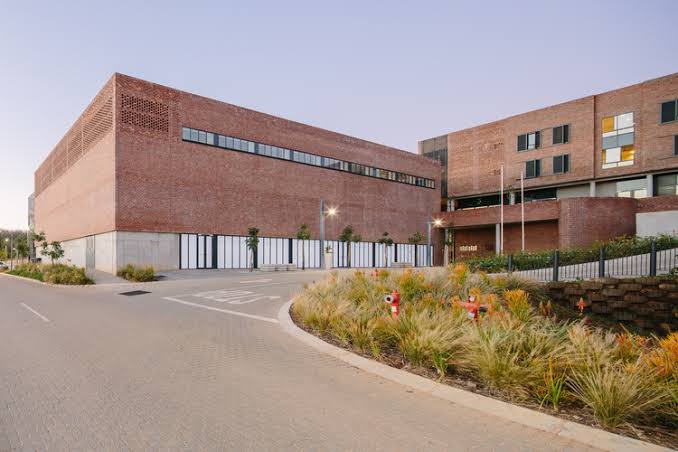 University of Mpumalanga: The Student Guide to Programs, Admission Requirements, and Campus Life