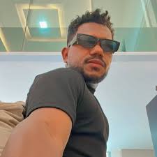 Anthony Carvalho (@anthonycarvalhooficial) • Instagram photos and videos