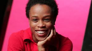 Tonya Graves chystá pop á la Bohumil Hrabal