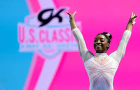 Vogue may earn a portion of sales from products that are purchased through our site as part of our. Simone Biles E A Primeira Ginasta A Executar O Salto Yurchenko Double Pike Entenda A Importancia Desse Feito Vogue Atualidades