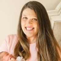 Jessica Hefley's Instagram, Twitter & Facebook