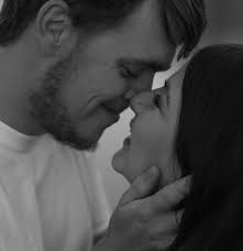 What you can't see is that we bullied each other all day ... anyways 😅  enjoy our bloopers 😉 #LoveYouToHeavenAndBack ♥️