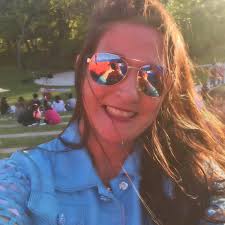 On behalf of the William's Family and the Lenoir County Sheriff's Office,  it is with great sadness that we share the loss of one of our own. Records  Processing Assistant Sue Williams,