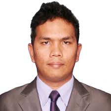 Daniel Bona's Instagram, Twitter & Facebook