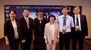 Include (or exclude) self posts. è·¯é€ç¨å®¶ é»'æ°´å…¬å¸å‰µè¾¦äººèˆ‡è¯äºžå­å…¬å¸åˆä½œç–«è‹—å·²åœ¨å°é€²è¡Œå°åž‹è©¦é©— åœ‹éš› æ–°é ­æ®¼newtalk