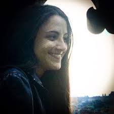 Andrea Huszar's Instagram, Twitter & Facebook