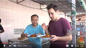 Tempat yang dimaksudkan adalah roti canai dan roti goyang ditransfer road ini. Introducing Penang Famous Food Transfer Road Roti Canai Part 9 With Travor James N Tripvid Steven Goh S Penang Food And Penang Lifestyle