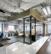 Tour The Creative And Collaborative Office Of Bates 141 Office Snapshots Office Design Inspiration Office Furniture Layout Office Space Design