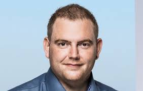 SRF-Radiojournalist Reto Wiedmer kommentiert neu Schwingfeste im TV