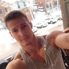 Max Poole (@maxattack2014)