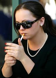 It's just a cigarette like you always used to do i was different then, i don't need them to be cool. Hot Girl Smoking Hotgirlsmoking Twitter